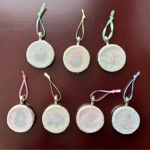 Lot Of 7 Easter Ornaments Cross Stitch 1.5” Framed Chicks Eggs Bunny Flowers Vtg - Picture 3 of 7